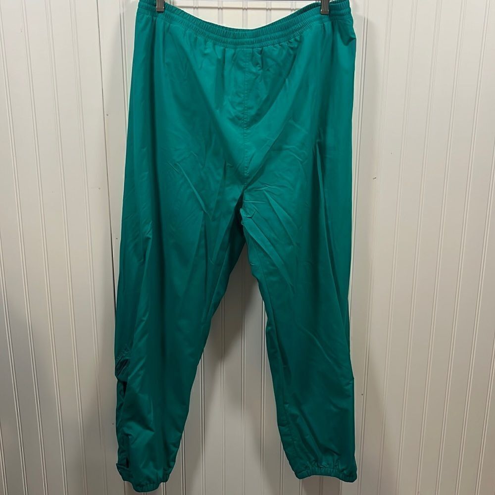 Vintage Eddie Bauer nylon waterproof cuffed pants
